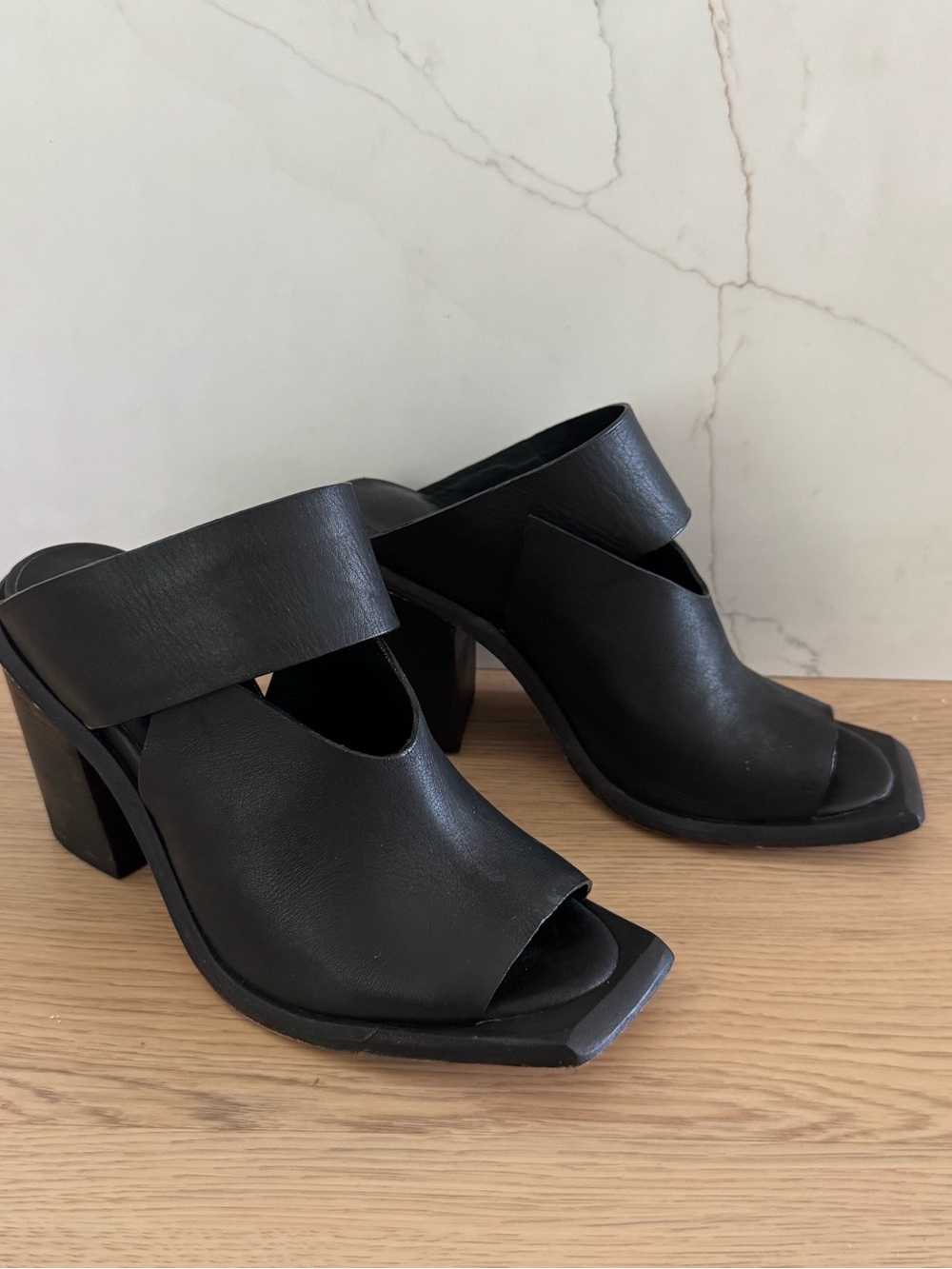 Wal & Pai Black Cole Block Heels Open Toe Leather Sandals Sz 36/ 6.5-6